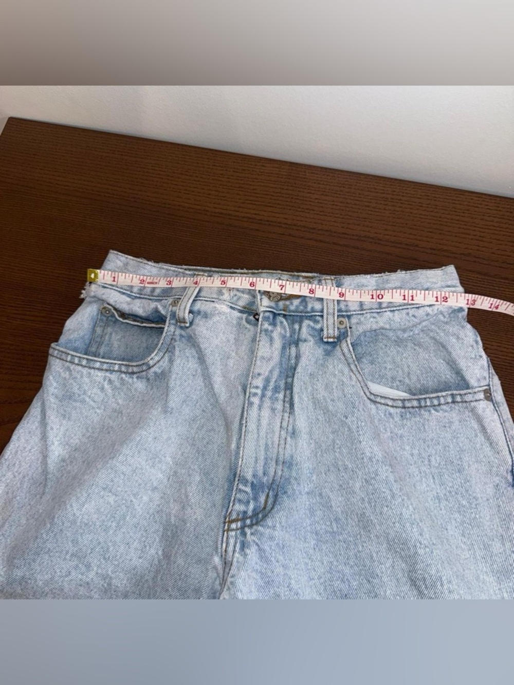 Vintage 90s Fluid Blues Light blue denim long baggy shorts - Picture 6 of 8